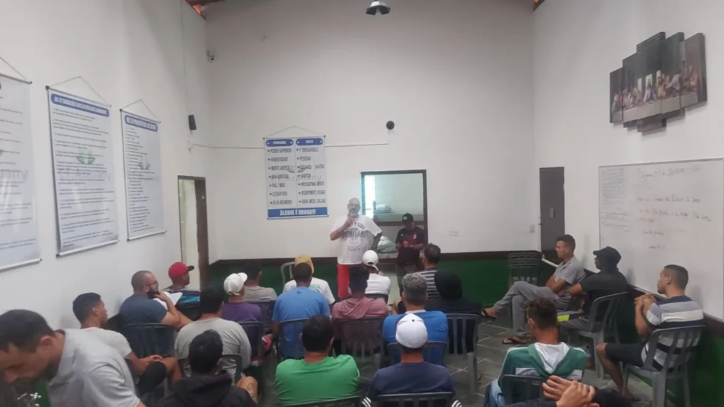 clinica grupo de reabilitacao palestras