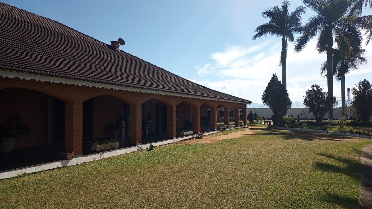 Vista panorâmica da clínica de recuperação em Taubaté